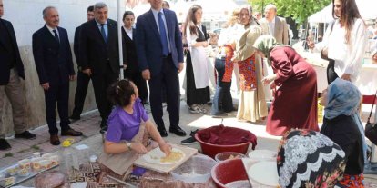 Halk Eğitim Merkezi Müdürlüğünde yıl sonu sergisi açıldı
