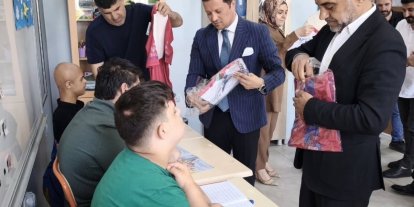 Mardin TSO Başkan adayı Duyan’dan özel eğitim öğrencilerine forma hediyesi