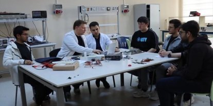 EBYÜ akademisyenlerinden hayvancılıkta yerli sensör projesi
