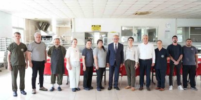 Turgutlu’da aşevine 12 ton 400 kiloluk kurban bağışı
