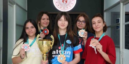 Dünya Kupası’ndan Kayseri’ye 9 madalya