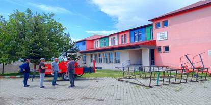 Kars İl Milli Eğitim Müdürü Kaya Arpaçay'da İncelemelerde Bulundu