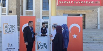 Açık Kapı Şube Müdürlüğü Samsat’ta stant açtı