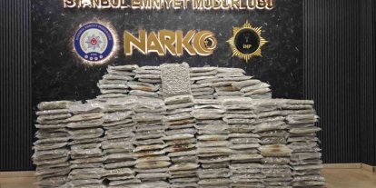 Arnavutköy’de uyuşturucu operasyonu: 398 kilo skunk ele geçirildi