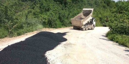 Düzce’de asfalt çalışları sürüyor