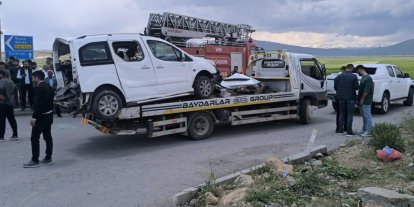Van’daki feci kaza: Aynı aileden 4 can kaybı