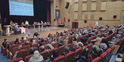 Kursiyerler dini bilgilerini yarıştırdı