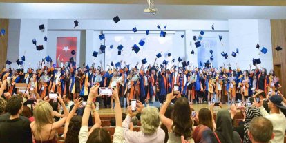 MSKÜ Teknoloji Fakültesi mezunlarını uğurladı