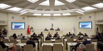 Mecliste gündem asfalt sezonu ve haşereyle mücadele