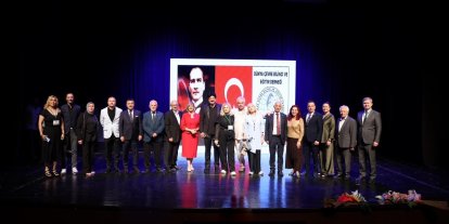 2.Yüzyıl Cumhuriyet Ödülleri sahiplerini buldu