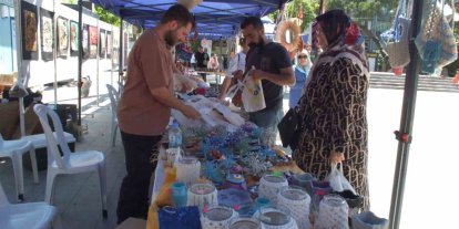 Balıkesir’de Özel Öğrencilerin el emeği ürünler görücüye çıktı