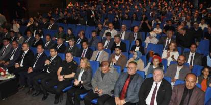 Kars’ta kitap seferberliği: 98 bin kitap okundu, en çok okuyan öğrenci ve veliler ödüllendirildi