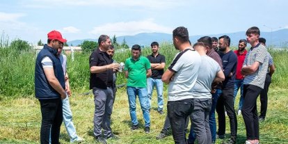 Genç çiftçi akademisinde eğitim saati