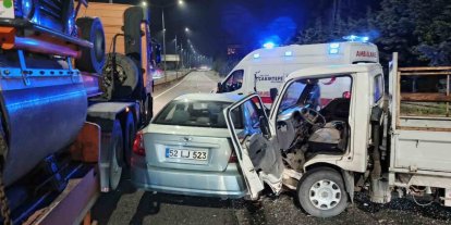 Ordu’da kamyonet ile otomobil çarpıştı: 1 ölü, 1 yaralı