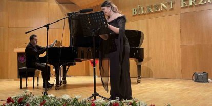 Atatürk Üniversitesi öğrencilerinden muhteşem şan konseri