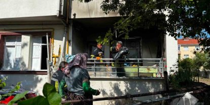 Tavşanlı’da balkon yangını paniği