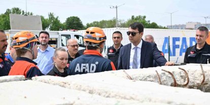 Uşak Valisi Kartal’dan AFAD’a ziyaret