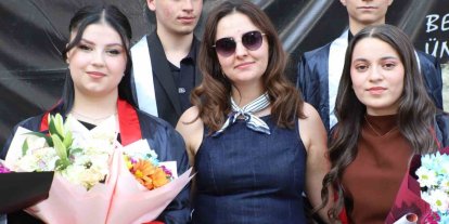 Hakkari’de mezuniyet heyecanı