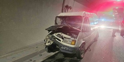 Osmangazi Tüneli içindeki trafik kazasında, 1’ağır 3 kişi yaralandı