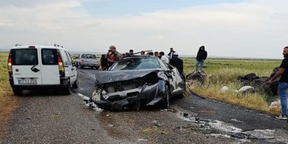 Diyarbakır’da 2 kişinin öldüğü kaza anı cep telefonu kamerasına yansıdı