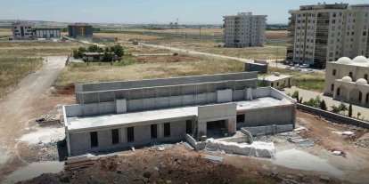 Haliliye’de yarı olimpik yüzme havuzunda çalışmalar hızla sürüyor