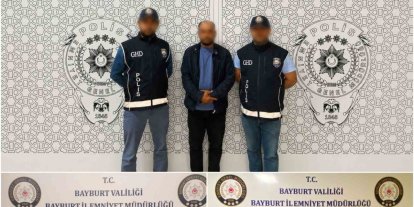 Bayburt’ta düzensiz göçle mücadele: 5 göçmen, 4 organizatör yakalandı