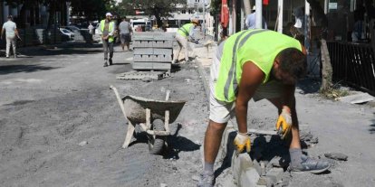 Kuşadası Cumhuriyet Mahallesi 5 bin metrekare daha yeni yola kavuşacak