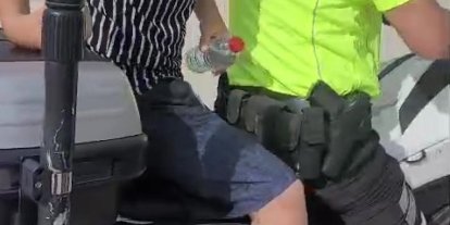 Polis ekipleri öğrenciyi sınava yetiştirmek için zamanla yarıştı