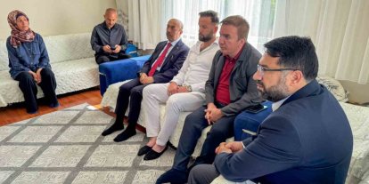 Vali Aydoğdu, babasını kaybeden öğrencinin ailesini ziyaret etti