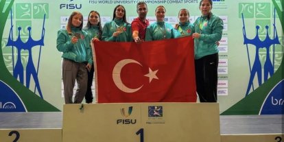 BARÜ’lü güreşçi Bükrenaz Sert, dünya şampiyonu oldu