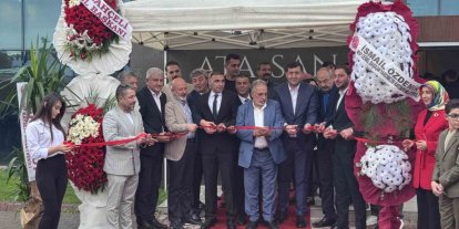 Ata-San Otomotiv yeni hizmet binası protokolün katılımıyla açıldı