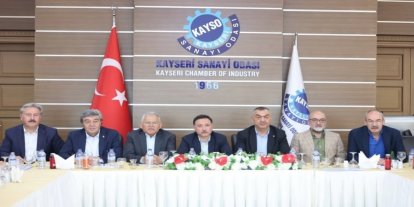 Başkan Büyükkılıç, Kayseri Sanayi Odası’nda istişare toplantısına katıldı