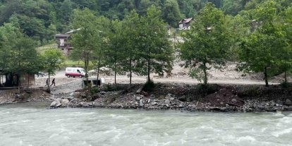 Rize’de aranan kayıp şahıs ölü bulundu, arama çalışmasına katılan ekibin botu devrildi, 1 personel hayatını kaybetti