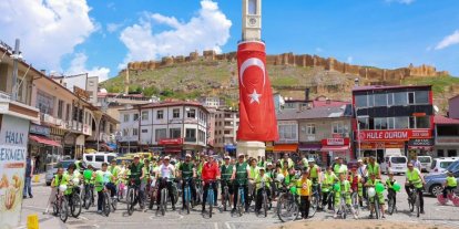Bayburt’ta sağlıklı yaşam için pedallar çevrildi