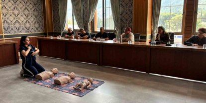 Yunusemre Belediyesi personeline ilkyardım eğitimi