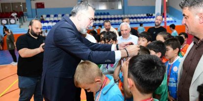 Kestel Belediyesi’nden genç sporculara çifte destek