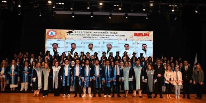 BEUN’da geleceğin hemşireleri, fizyoterapistleri ve sosyal hizmet uzmanları mezun oldu