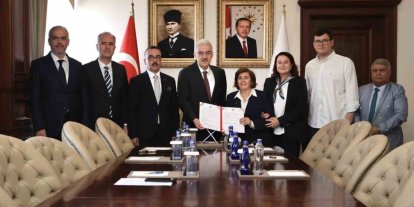 İnegöl’e 7 birimli yeni aile sağlığı merkezi için protokol imzalandı