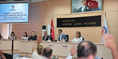 Denizli Büyükşehir Meclisinde barınma, kent trafiği ve sosyal refah odaklı projeler görüşüldü