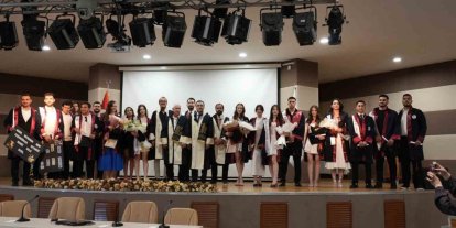 Sporun geleceğine yön verecek gençler diplomalarını aldı