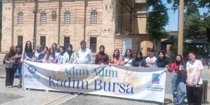 Yıldırımlı gençler tarihi yerinde keşfediyor