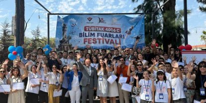 ‘TÜBİTAK 4006-C Bilim Fuarları Festivali’ İzmir’de kapılarını açtı