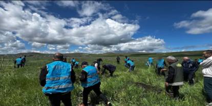 Kars'ta yükümlülerden geleceğe yeşil katkı