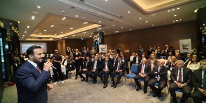 AK Parti İstanbul’dan Ekonomi Çalıştayı