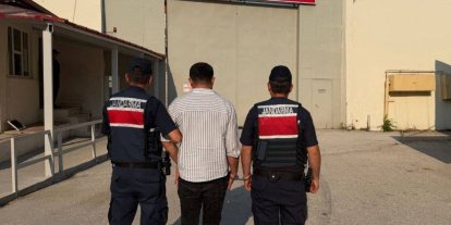Hırsızlık suçundan aranan şahıs yakalandı