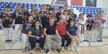 Taşbacaspor, Minikler Taekwondo İl Seçmelerinde Takım Halinde Şampiyon Oldu