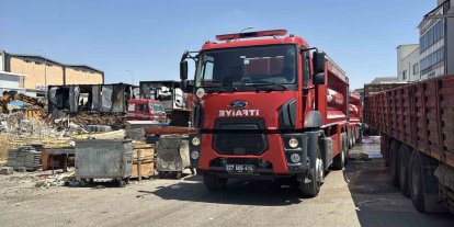 Gaziantep’te korkutan iş yeri yangını söndürüldü