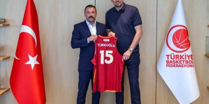 Galatasaray’dan TBF Başkanı Türkoğlu’na ziyaret