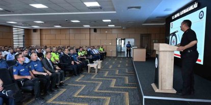 Emniyet Müdürü Arıbaş, Bafra’da toplu taşıma sektörü temsilcileri ile toplantı yaptı