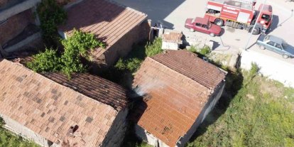 Çorum’da metruk evde korkutan yangın